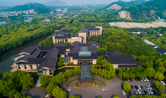 君澜·绍兴鉴湖大酒店