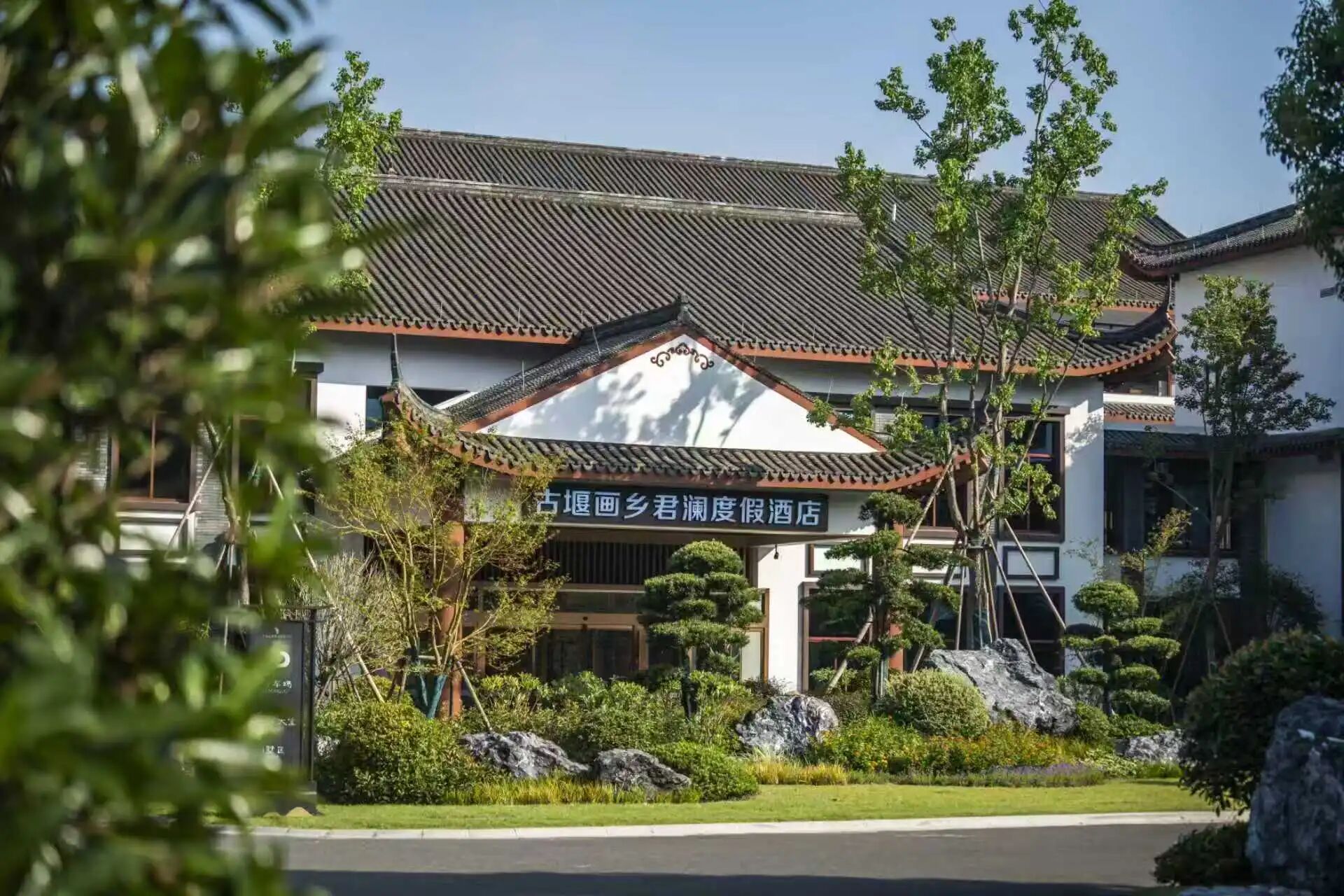 1775196319987987WWoO.jpg 1775196319987987WWoO.jpg